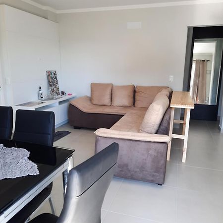 Agradavel Apartamento Em Bairro Silencioso... Camboriu Exterior foto